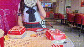 【Raymond】极致的人前羞耻之旅：一整天的多场景的户外羞耻TJ