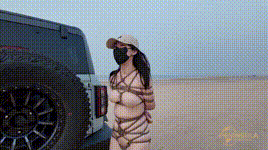 【半岛束艺】神秘女人2号