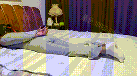 【墨色】安雪初次tk挠脚心