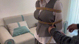 创意定拍少女的情诗封面图