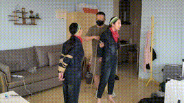 【JS原创】双女牛仔超紧直臂驷马口球堵嘴裸足放置~宫怡欣妍封面图