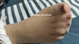 【忘忧社】家庭主妇琪琪因丈夫整天无所事事、只知道吃喝玩乐而感到不满，与丈夫发生…封面图