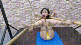 【飞天原创】尿了把艺仙儿用竹杆交叉式绳缚,这姿式生不如死的感觉,还要强制高潮TK…封面图