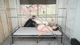 【CV4K】言妍刑床分腿固定–白丝、高跟、TK、电击、放置