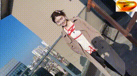 【绳舞飞扬】艳阳下的剪影（橘子紧缚户外)……橘子股绳脚镣紧缚户外。第一次看到剪影