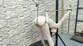 【飞天原创】今天要玩爽艺仙儿,反手拘束架禁锢夹乳,电动自动股绳折…封面图