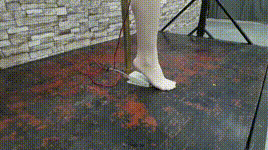 【飞天原创】女秘书希希和老板的打赌游戏,希希在被调教过程中如果失禁就算输,她会失…封面图