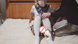 【米粒儿纯虐】无法脱下的啵啵贝：多层厚黑丝袜睡袋毫不留情的止息强高囚笼封面图